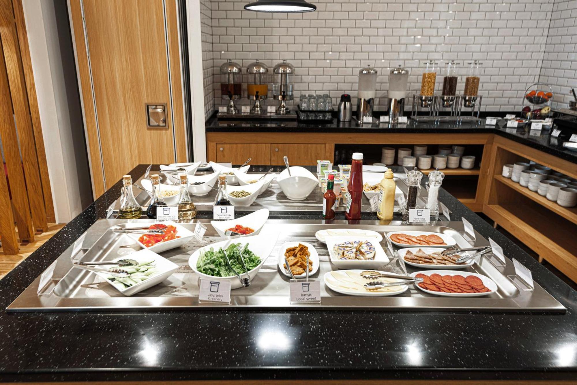 Holiday Inn Express - Astana - Turan By Ihg Esterno foto